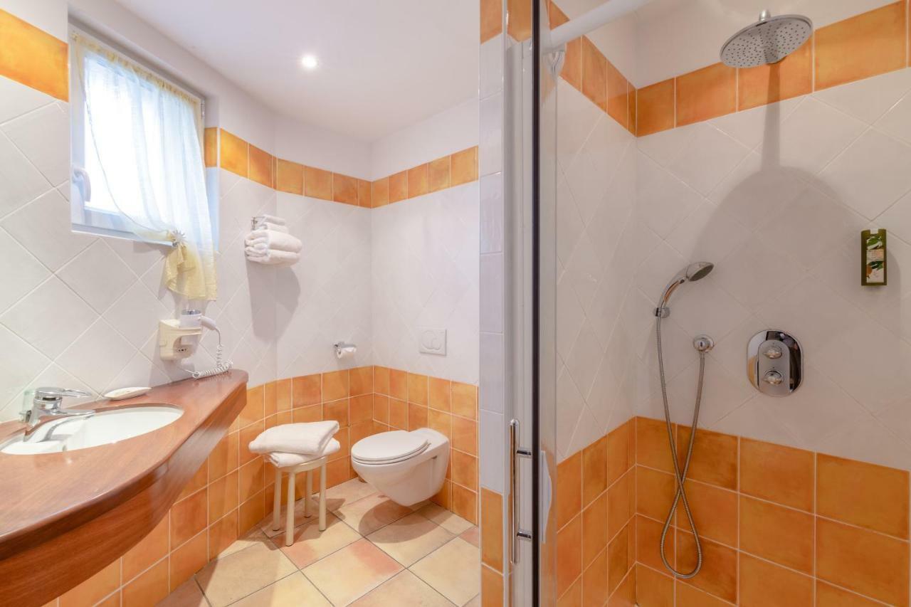 Auberge Du Poids Public Logis Hotel Saint-Felix-Lauragais ภายนอก รูปภาพ
